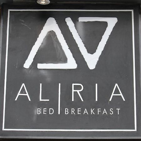 Aliria Bed And Breakfast Тагбиларан Экстерьер фото